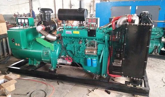 银川潍柴二手发电机大型柴油发电机组